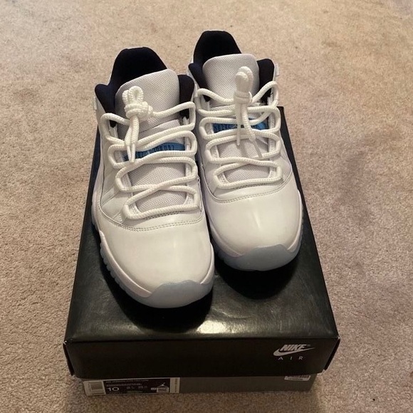 Jordan 11 legend blue